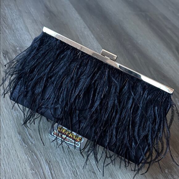 BCBGMaxAzria Black Feathered Clutch Gold Chain - Picture 1 of 12